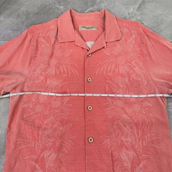 Men’s Tommy Bahama Floral Kamari Border Silk Camp Short Sleeve Shirt Medium - Picture 16 of 16
